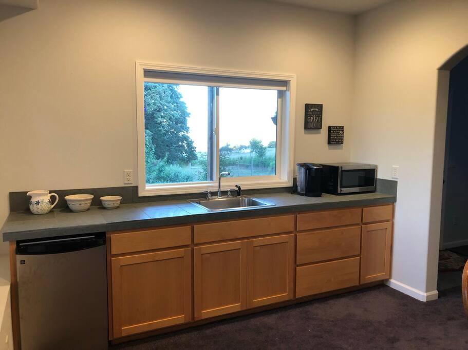 2 Bedroom Suite: Views, Private Entrance, Evchgr Amity Exteriör bild